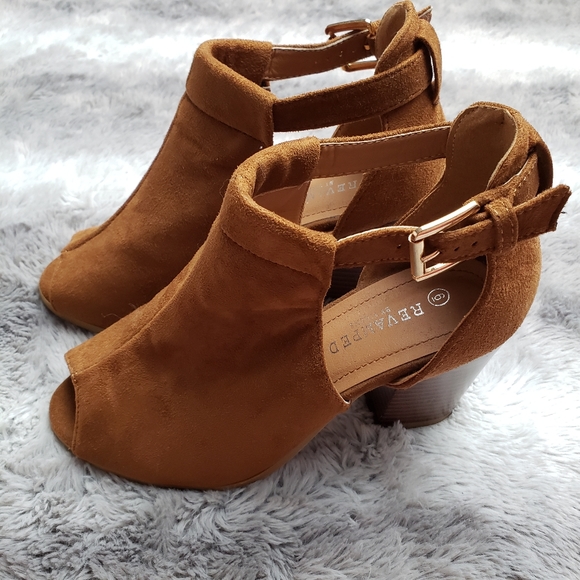 Suede brown boots autumn season - Picture 4 of 8